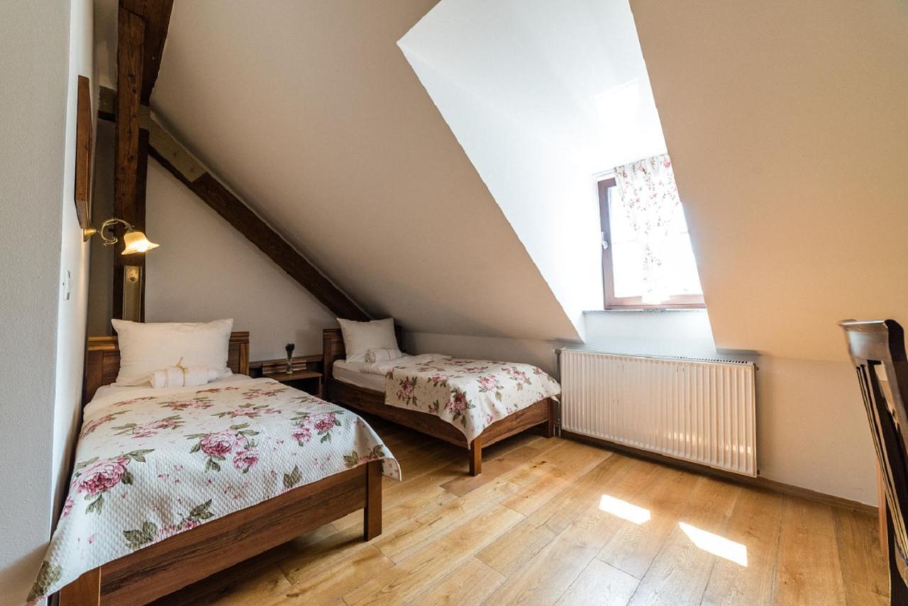 Guesthouse Bistra Vrhnika Buitenkant foto